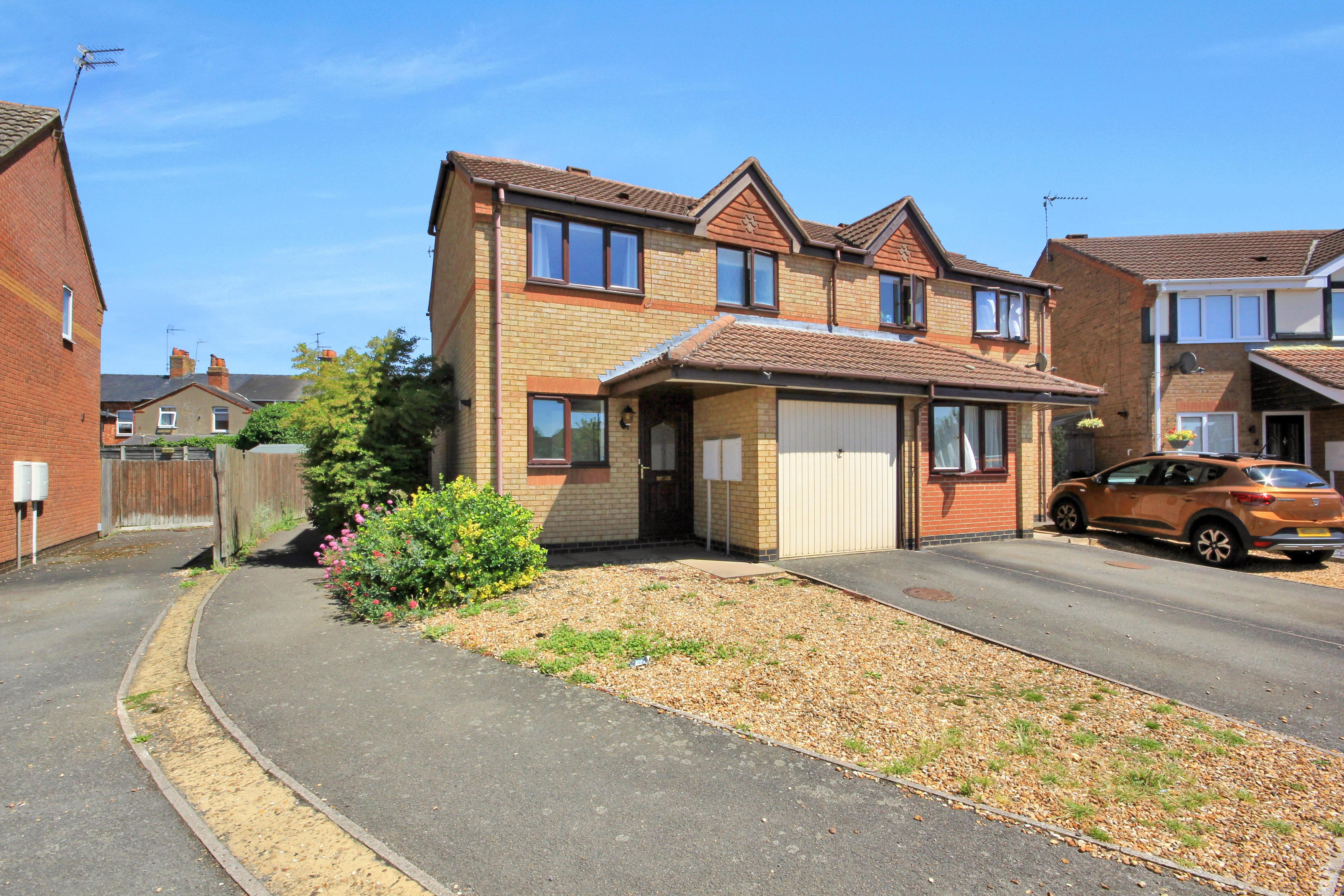 Cunningham Close, Higham Ferrers